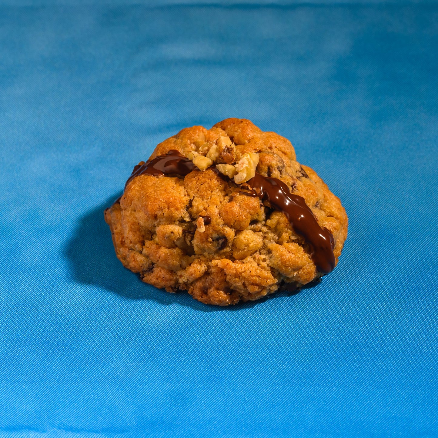 Walnut Chocolate Chip Cookie